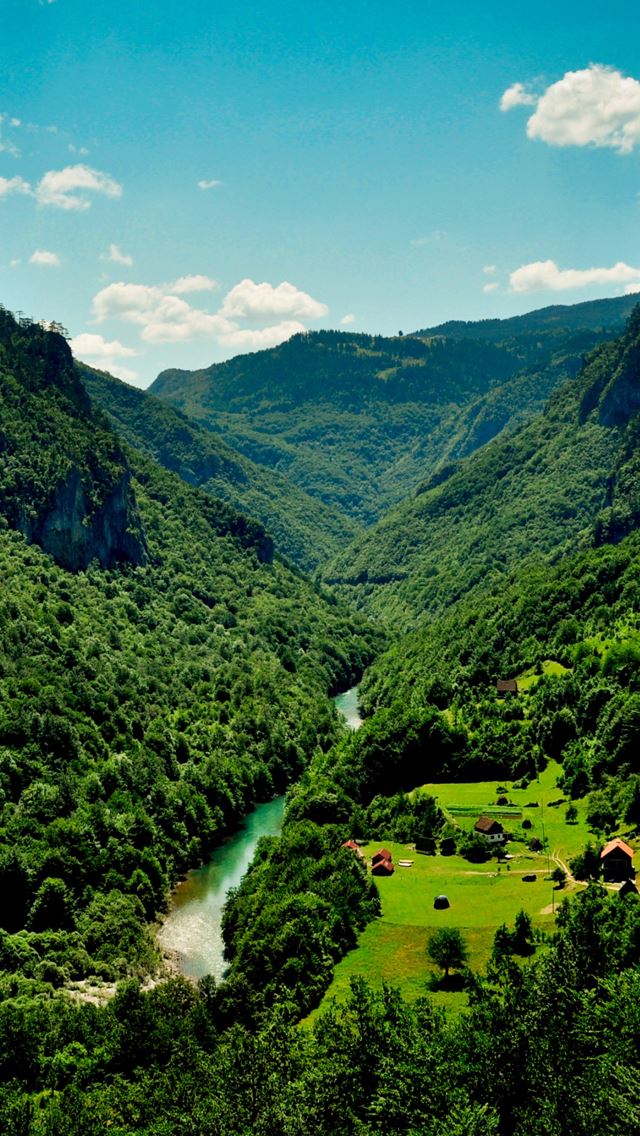 640x1136 Small village -  iPhone Wallpaper