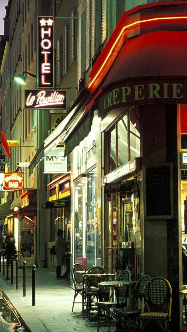 640x1136 Paris Street - chair iPhone Wallpaper