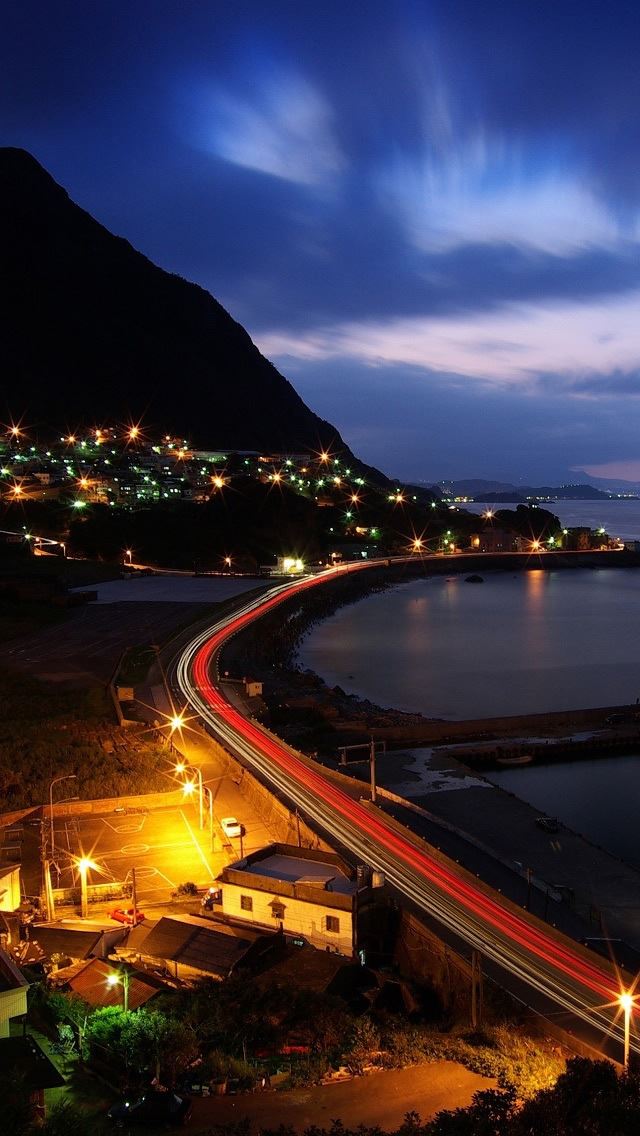 640x1136 City by The Sea - house iPhone Wallpaper