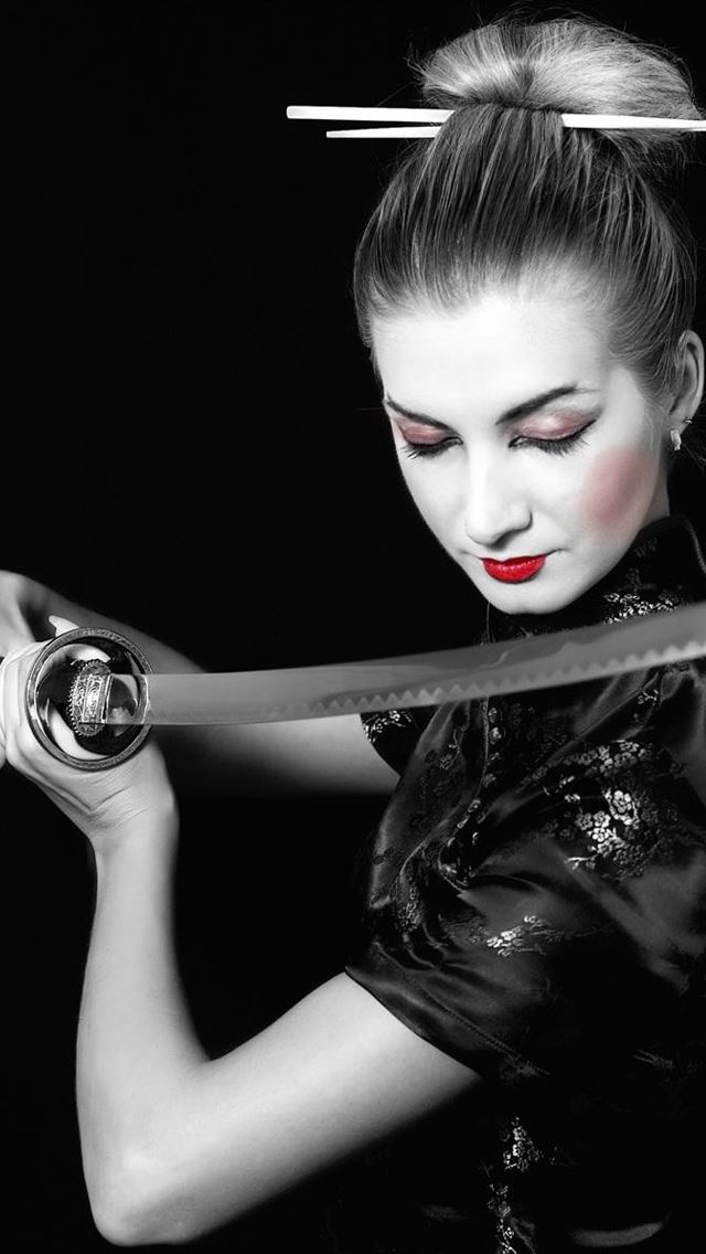 640x1136 Asin's selective coloring - sword iPhone Wallpaper