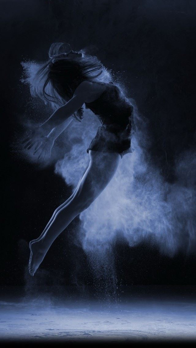 640x1136 Dark Dancing - girl iPhone Wallpaper