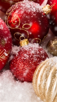 Christmas ornaments wallpaper