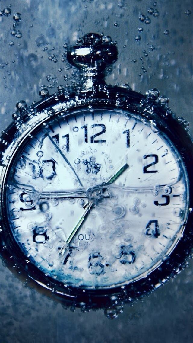 640x1136 Watch in water - watch iPhone Wallpaper