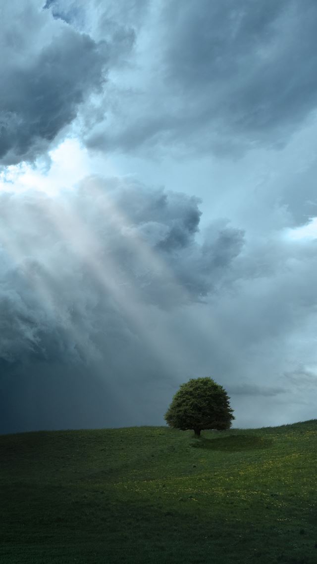 640x1136 Storm cloud sun rays - storm cloud iPhone Wallpaper