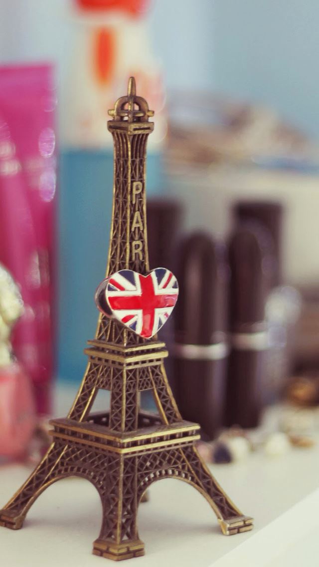 640x1136 Eiffel Tower - pink iPhone Wallpaper