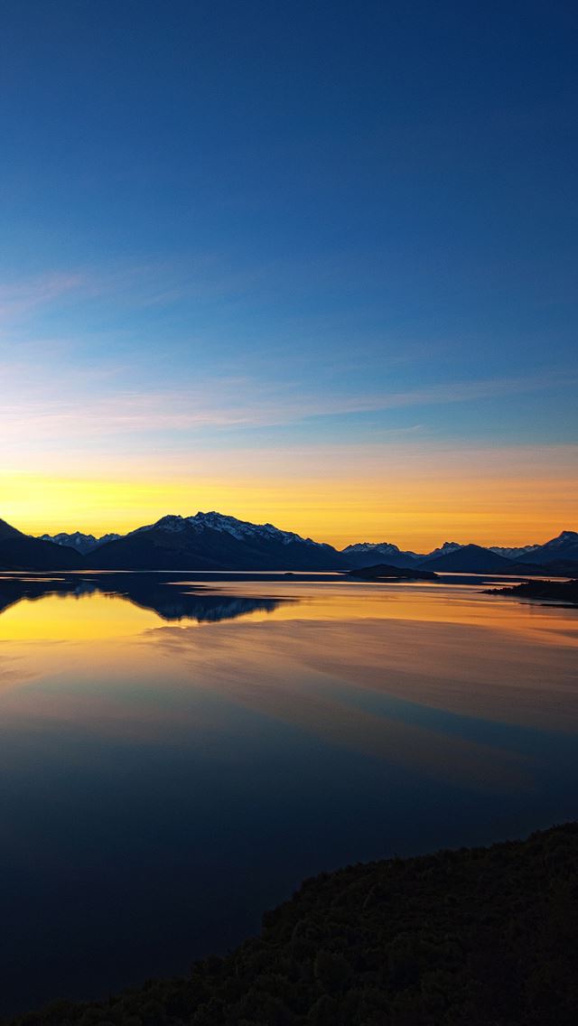 640x1136 Sunset over mountain lake -  iPhone Wallpaper