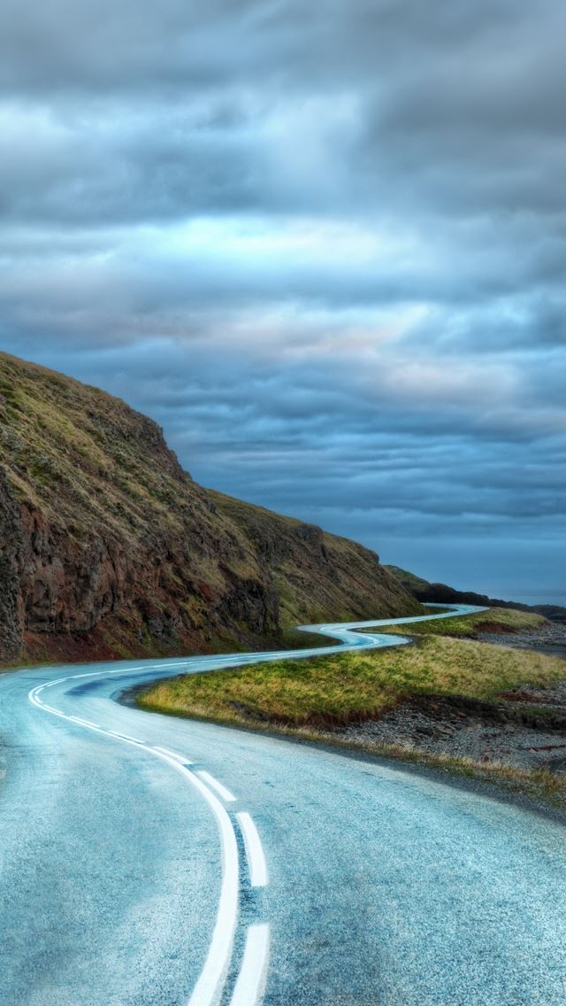 640x1136 Curvy road around iceland -  iPhone Wallpaper