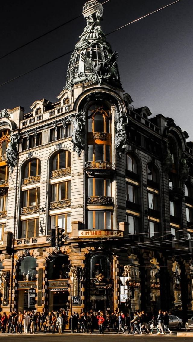 640x1136 St Petersburg Corner - tower iPhone Wallpaper