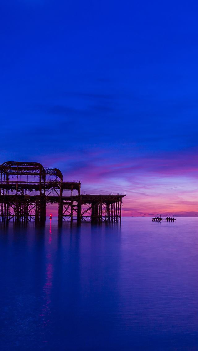640x1136 Sunset over rust - pink iPhone Wallpaper