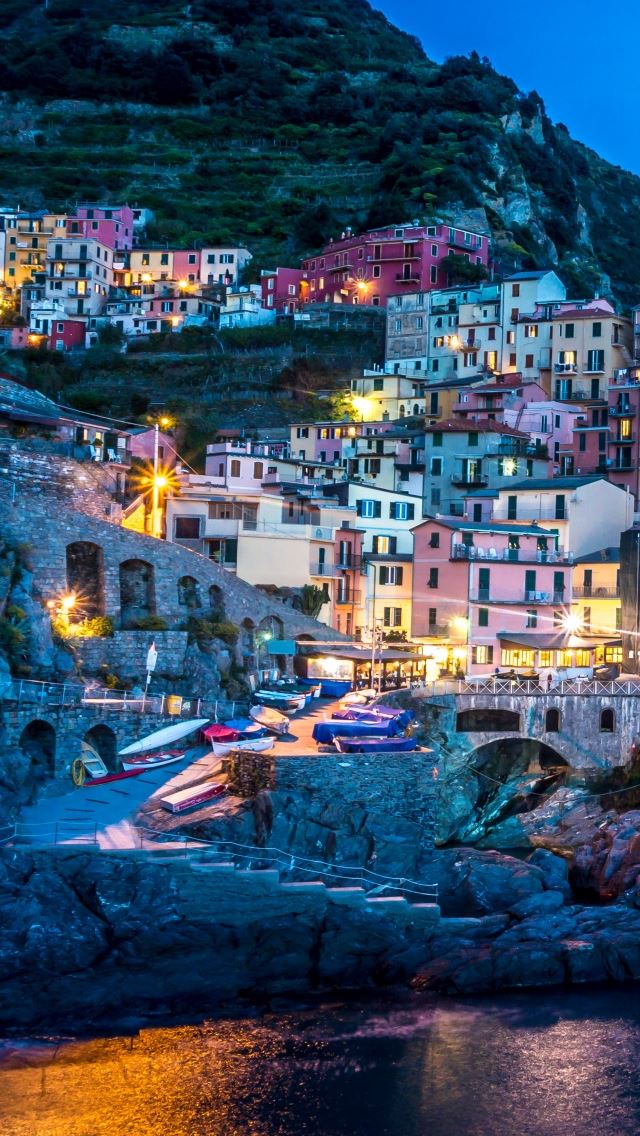 640x1136 Beautiful Houses - pink iPhone Wallpaper
