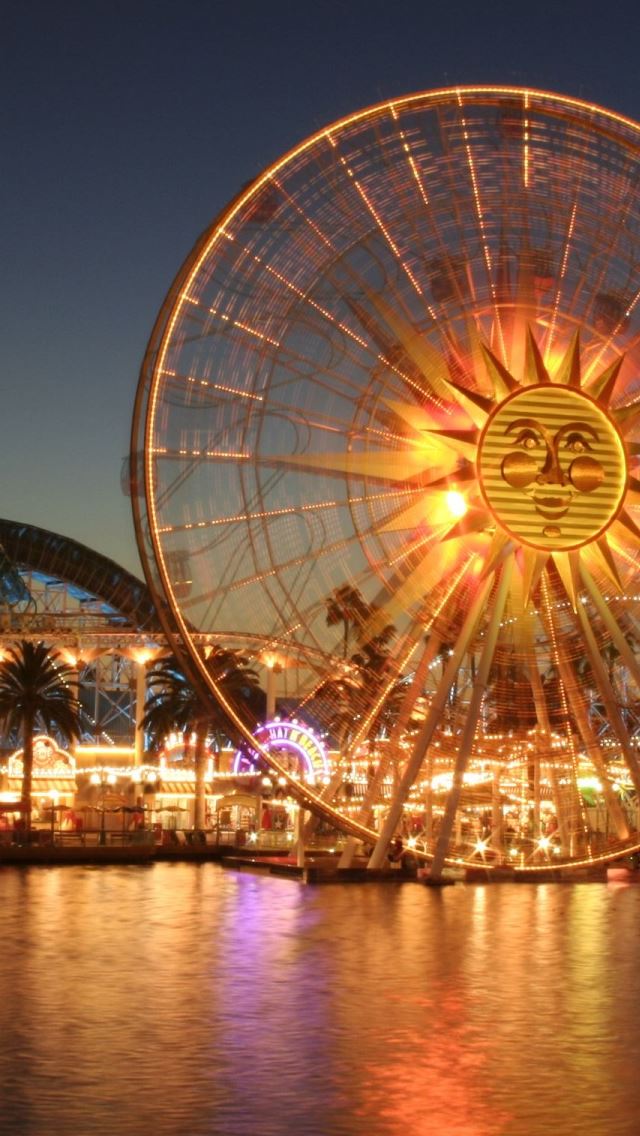 640x1136 Ferris Wheel Closeup - gold iPhone Wallpaper