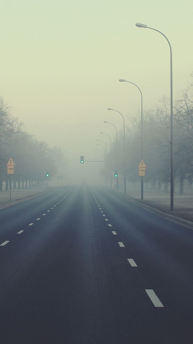 640x1136 The fog Road -  iPhone Wallpaper