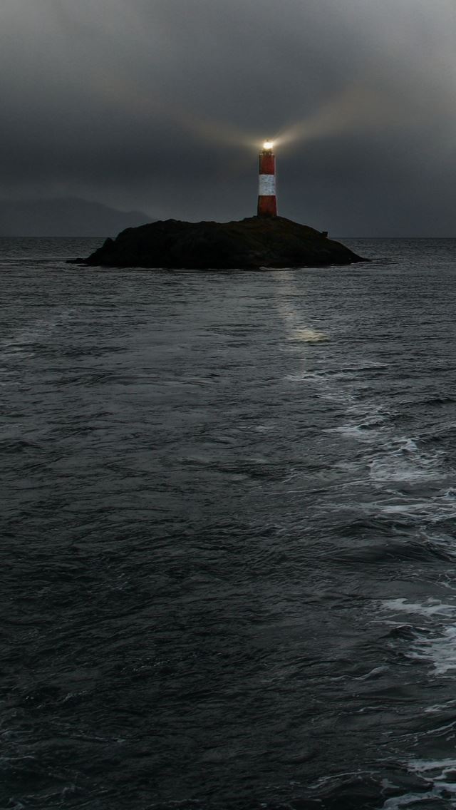 640x1136 Scouting - island iPhone Wallpaper