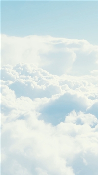  Thick Clouds In The Air wallpaper
