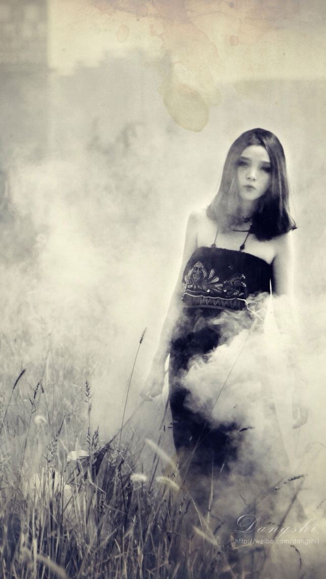 640x1136 Old photos - smoke iPhone Wallpaper