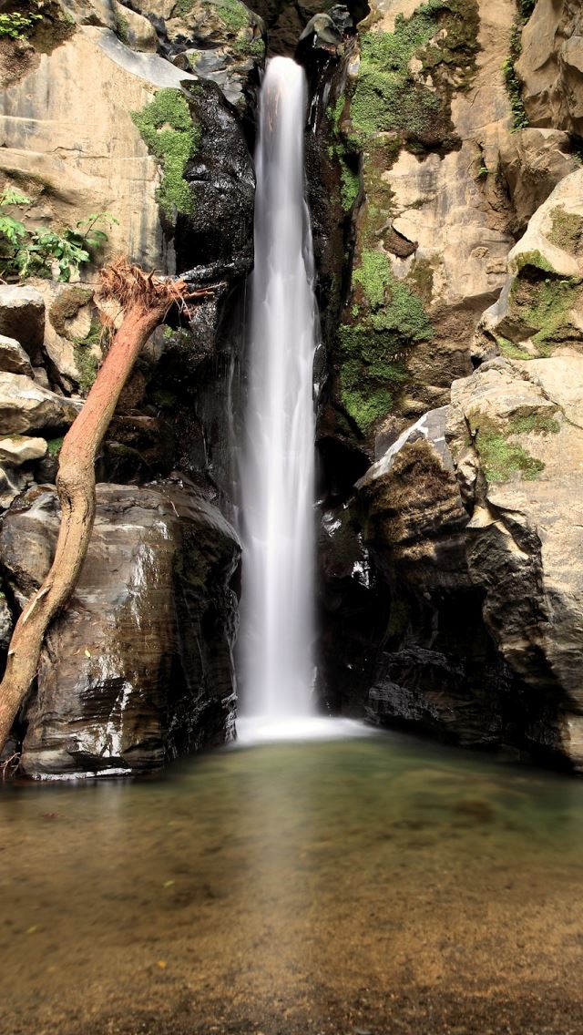 640x1136 Waterfall Long Exposure - long iPhone Wallpaper