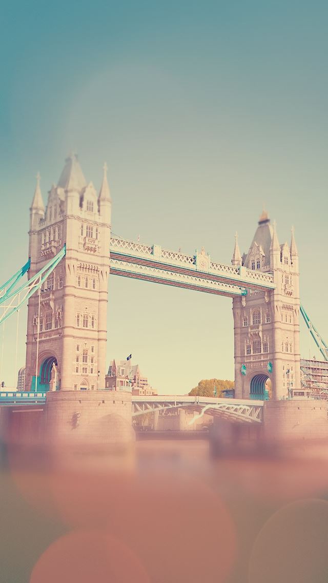 640x1136 England Tower Bridge - palace of interest iPhone Wallpaper