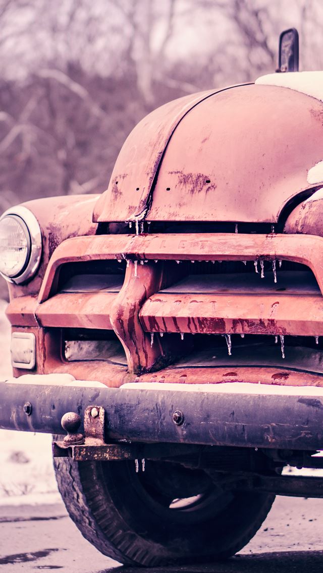 640x1136 The car - the iPhone Wallpaper