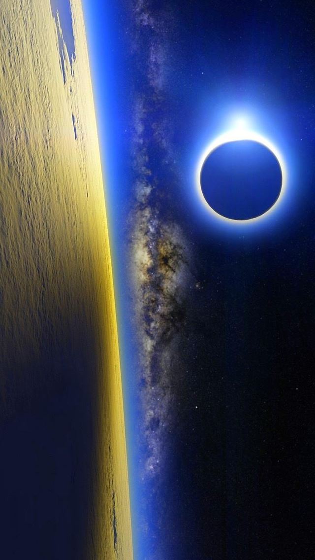 640x1136 Eclipse - nebula iPhone Wallpaper