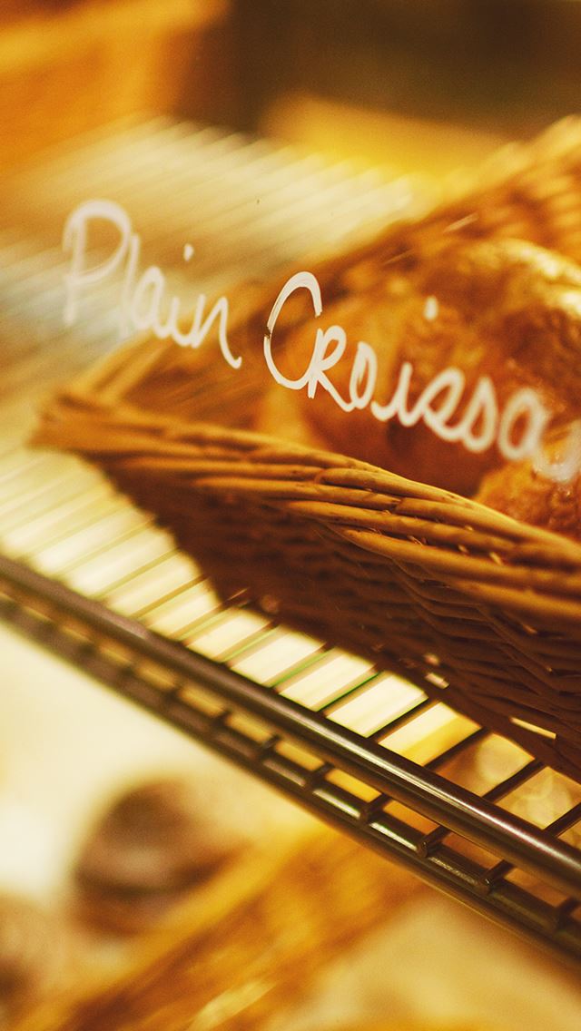 640x1136 Plain Croissant - plain iPhone Wallpaper