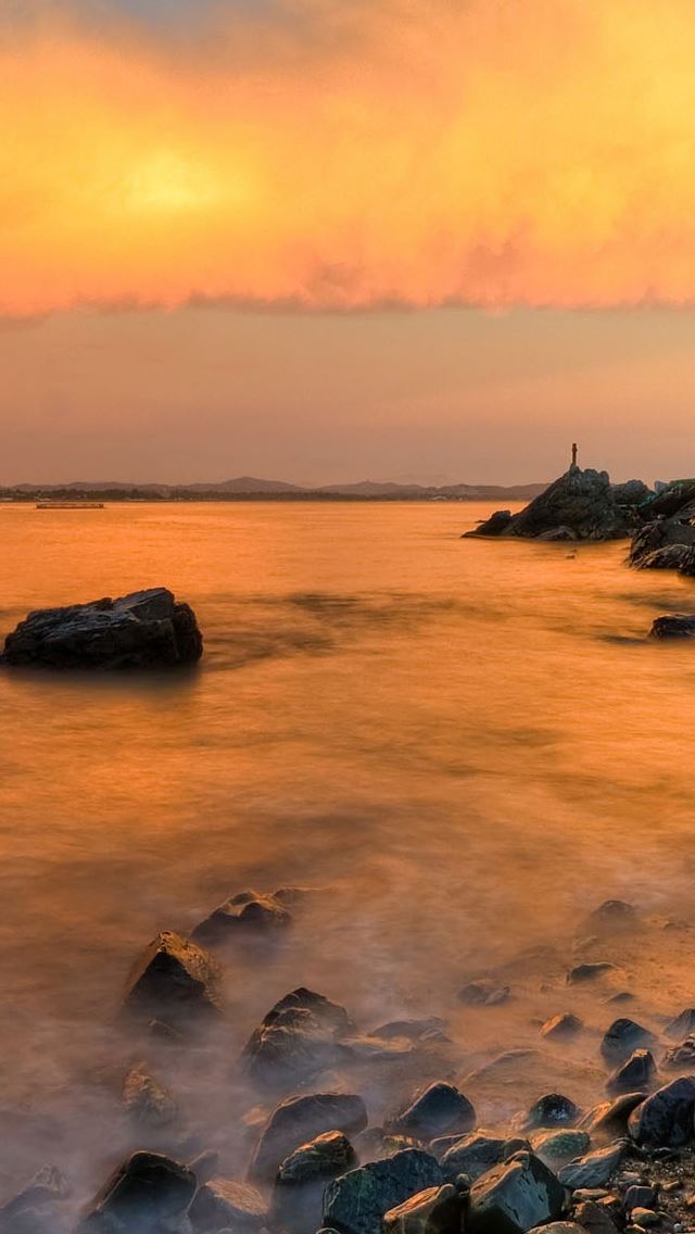 640x1136 Nature Mist Rock Sea - sea iPhone Wallpaper