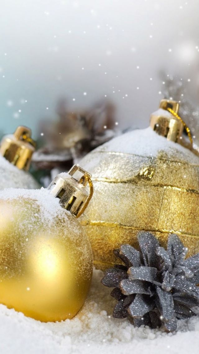 640x1136 Christmas Decorations Golden Globes Snow - snow iPhone Wallpaper