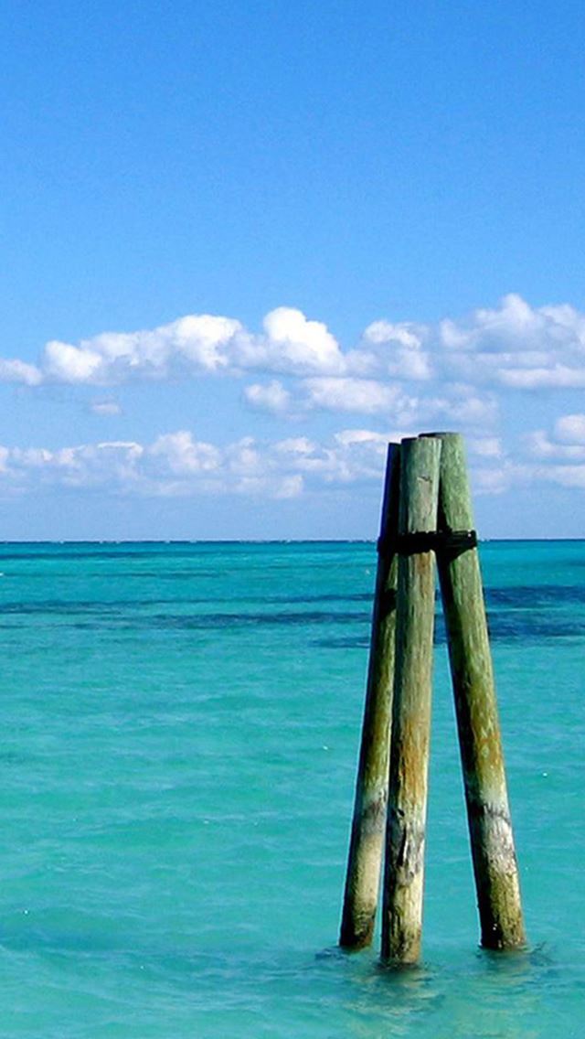 640x1136 Nature Wooden Tripod Blue Sea - skyscape iPhone Wallpaper