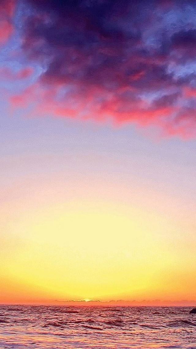 640x1136 Stunning Sunrise Over Sea - fantasy iPhone Wallpaper
