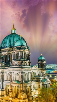 Italian City Style Landscape wallpaper