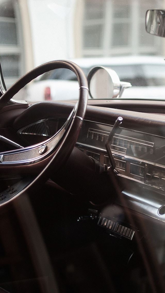 640x1136 Retro Car Driver Seat Macro - seat iPhone Wallpaper