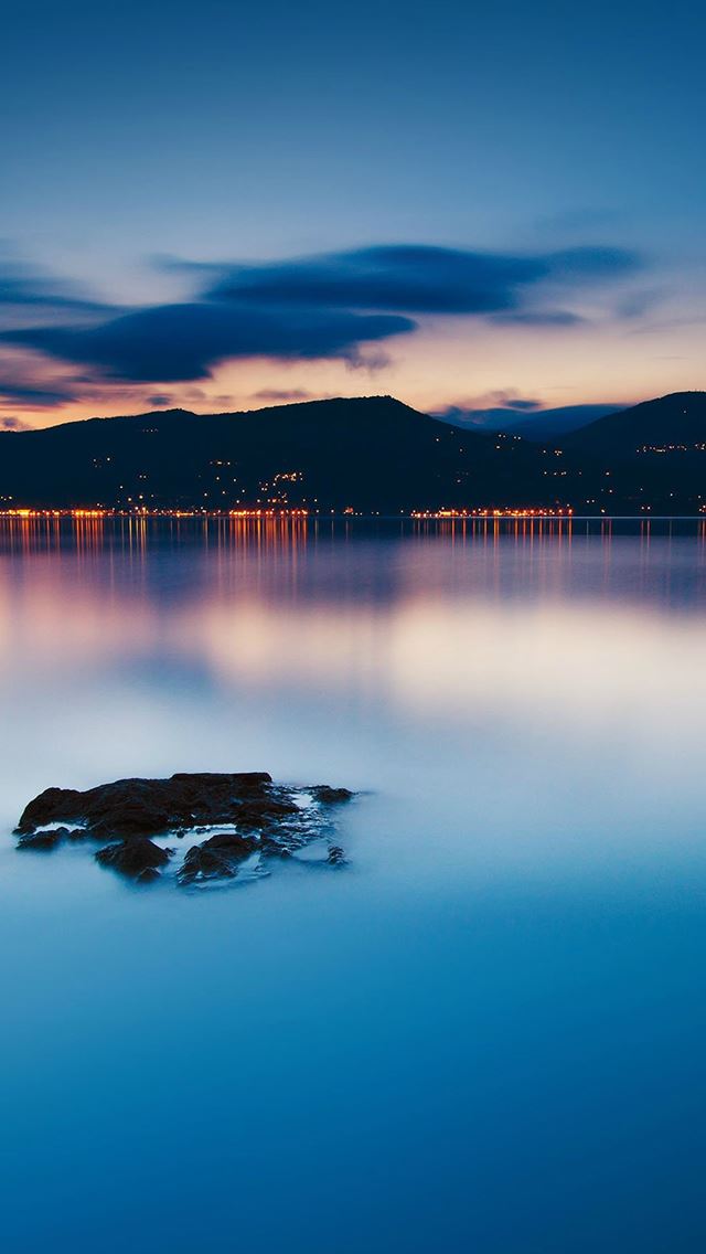 640x1136 Nature Peaceful Lake Night Cityscape Seaside - riverbank iPhone Wallpaper
