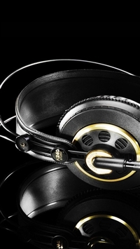 Studio Headphones Black Gold wallpaper