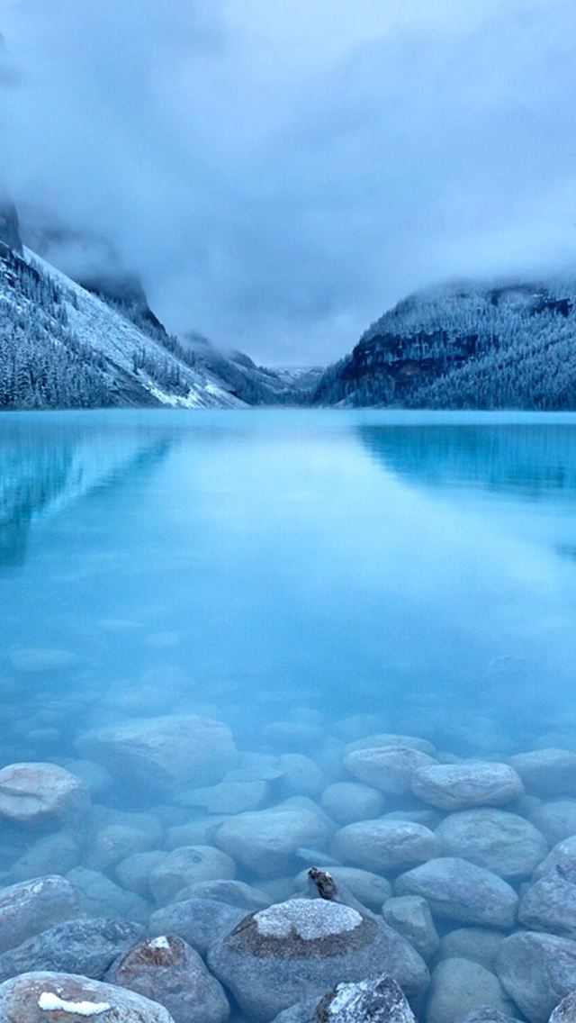 640x1136 Nature Early Morning Peaceful Lake Mist Mountain Landscape - lake iPhone Wallpaper