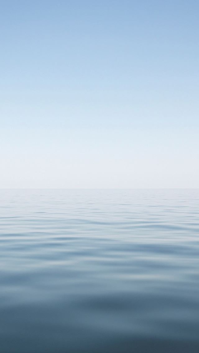 640x1136 Clean Minimal Water Surface Landscape -  iPhone Wallpaper