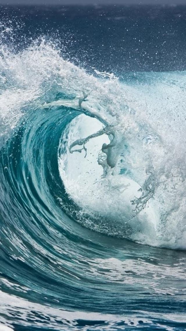 640x1136 Nature Ocean Huge Surging Wave Landscapea - wave iPhone Wallpaper