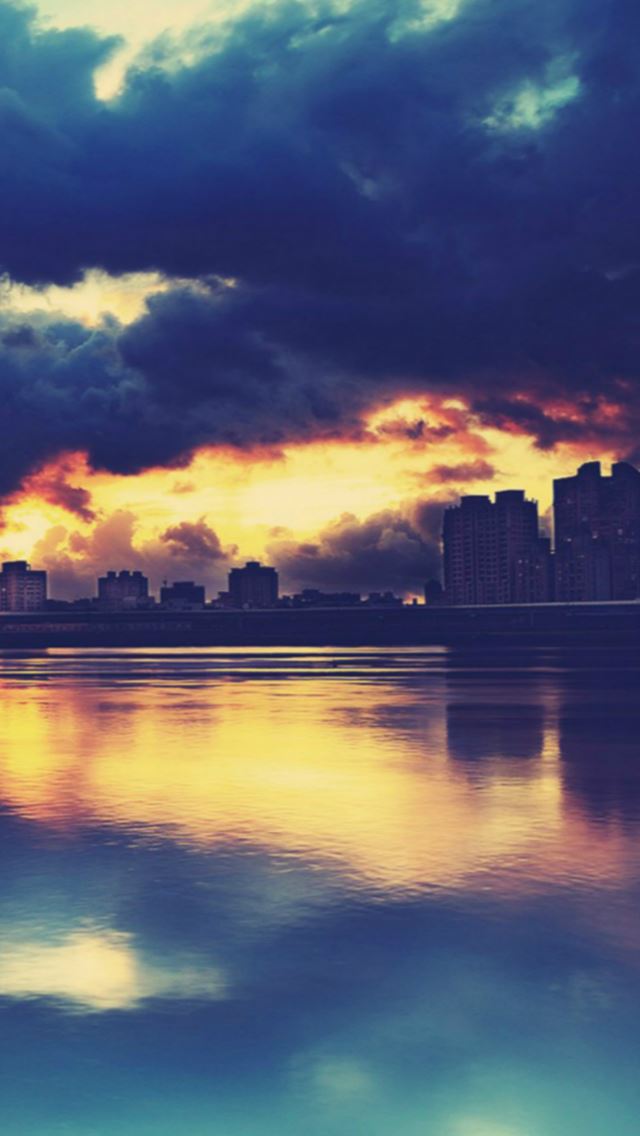 640x1136 Nature City View Riverbank Storm Cloudy Skyscape - riverbank iPhone Wallpaper