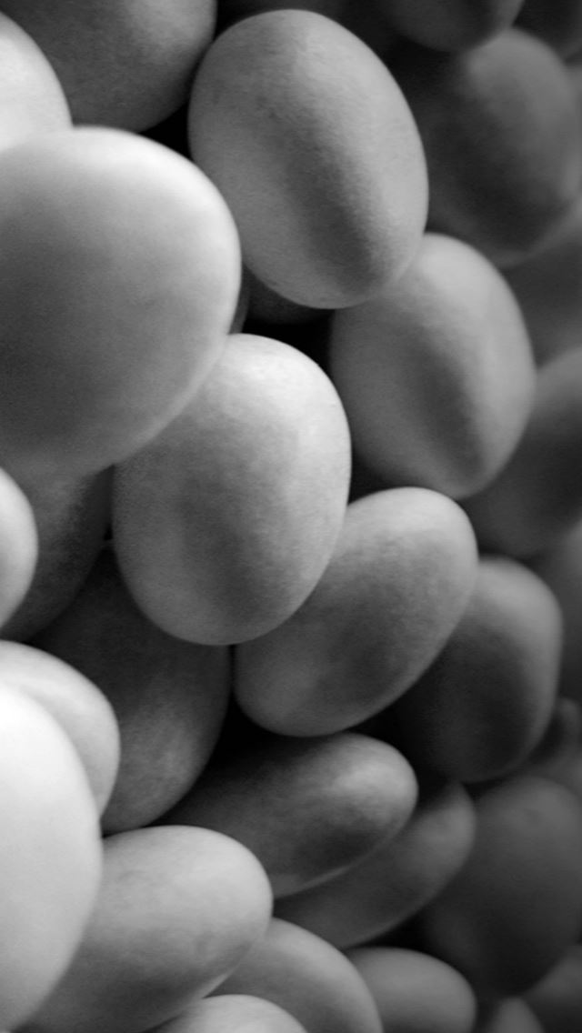 640x1136 Dark Beach Soft Pebble Macro -  iPhone Wallpaper