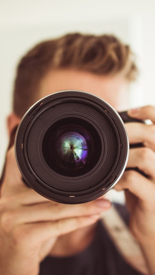 640x1136 Camera Eye Film City Life Zoom Bokeh - camera iPhone Wallpaper
