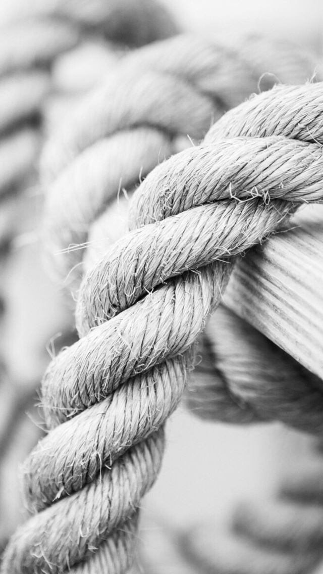 640x1136 White Marine Knot Rop - wooden iPhone Wallpaper