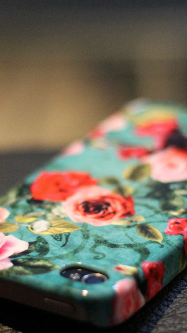 640x1136 Apple Cover Housing Flowers -  iPhone Wallpaper