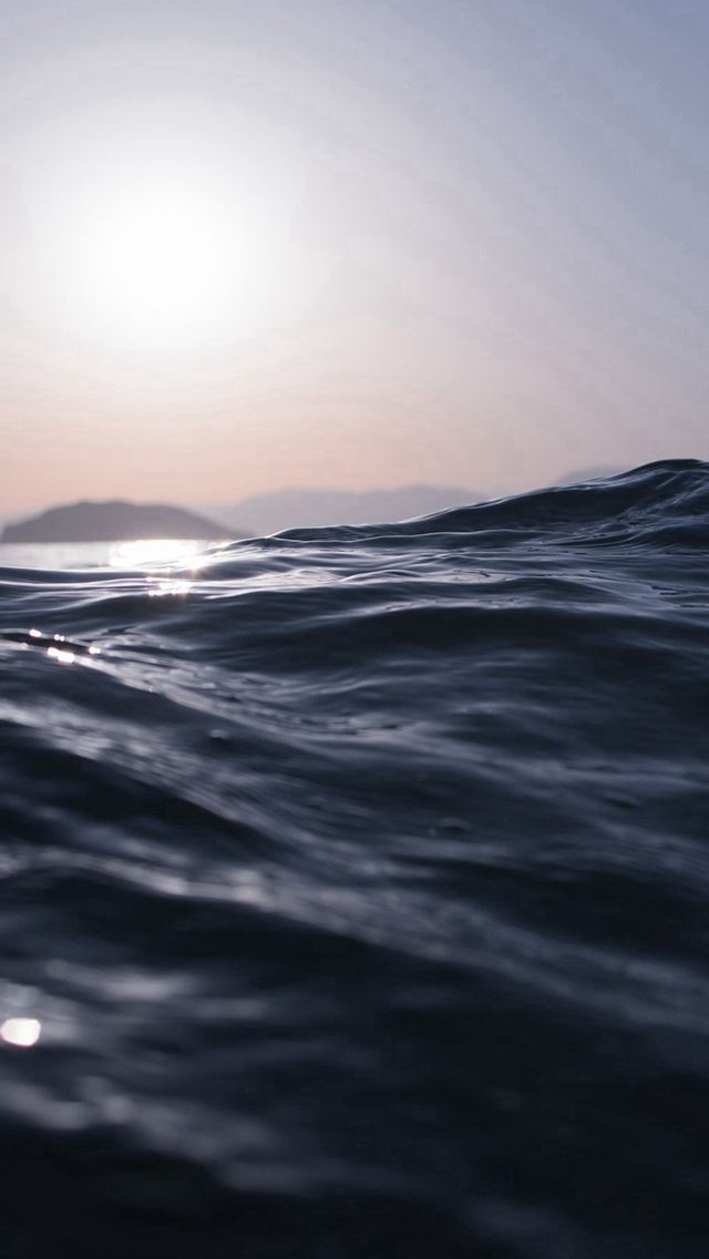640x1136 Sea Dive Wave Dark Summer Ocean Nature - summer iPhone Wallpaper