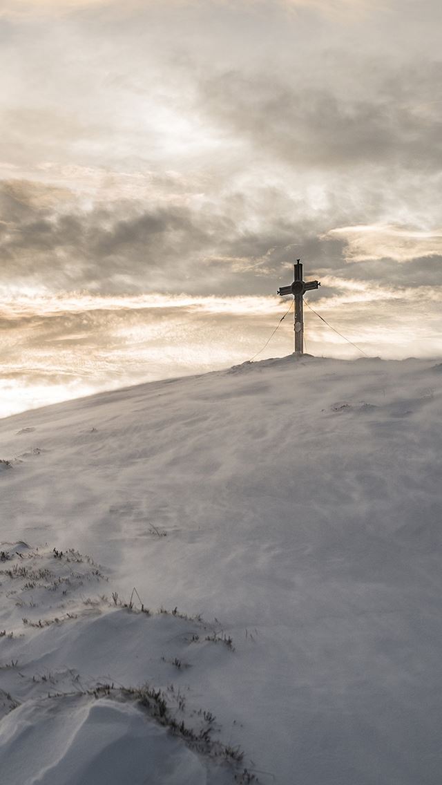 640x1136 Cross Mountain Snow Winter White Nature - skyscape iPhone Wallpaper
