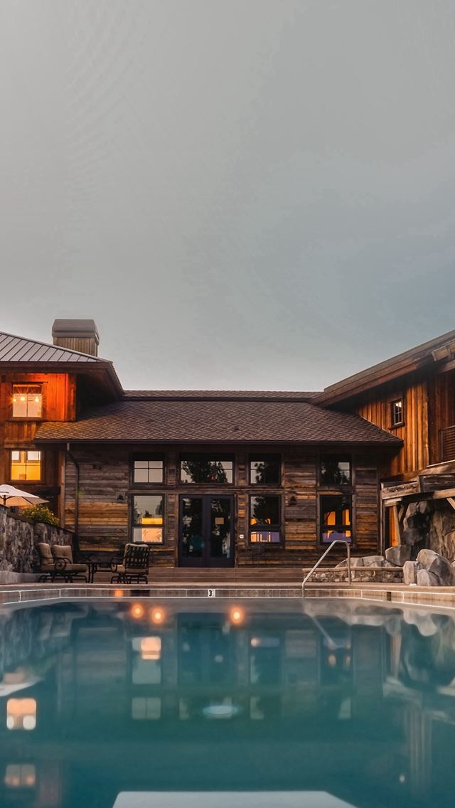 640x1136 House Swimmingpool Vacation Nature City - vacation iPhone Wallpaper