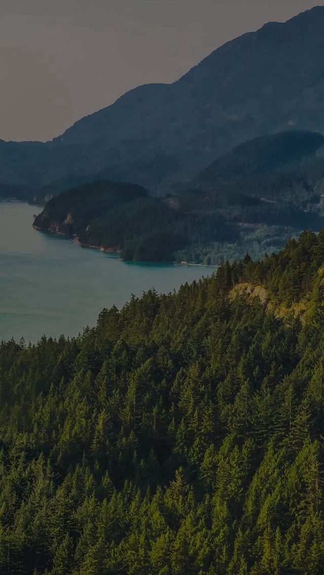640x1136 Lake Green Nature Wonderful Blue Summer Day Mountain Dark - hill iPhone Wallpaper