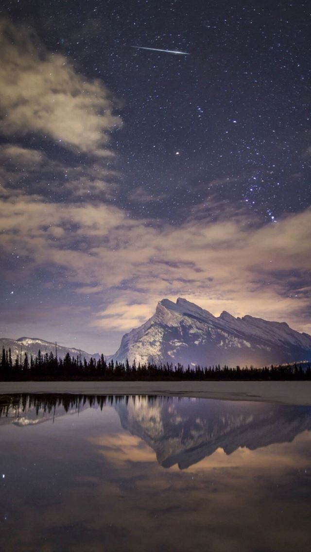 640x1136 Night Skyview Meteor Mountain Lake Reflection - woods iPhone Wallpaper