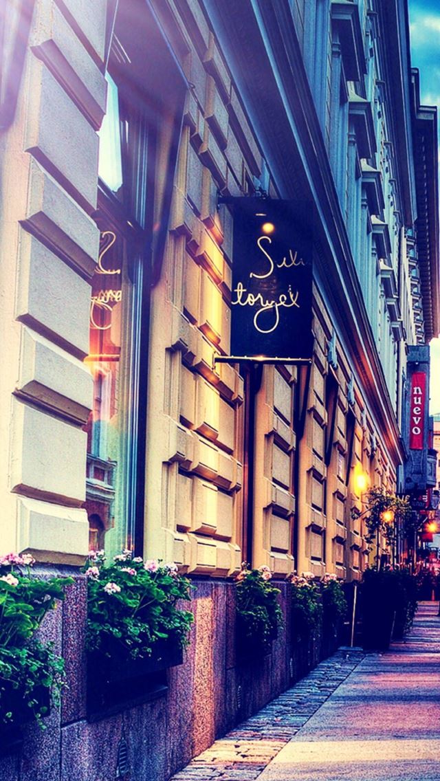 640x1136 Town Street City View Beautiful Scene - view iPhone Wallpaper