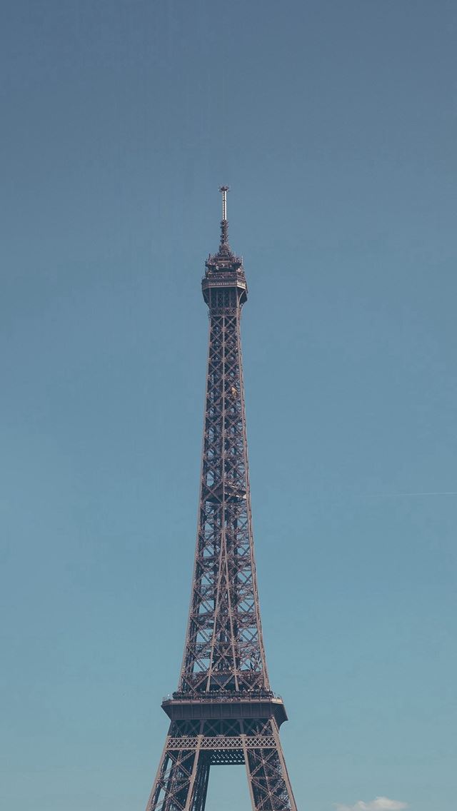 640x1136 Eiffel Tower Paris City Blue Sky - pure iPhone Wallpaper