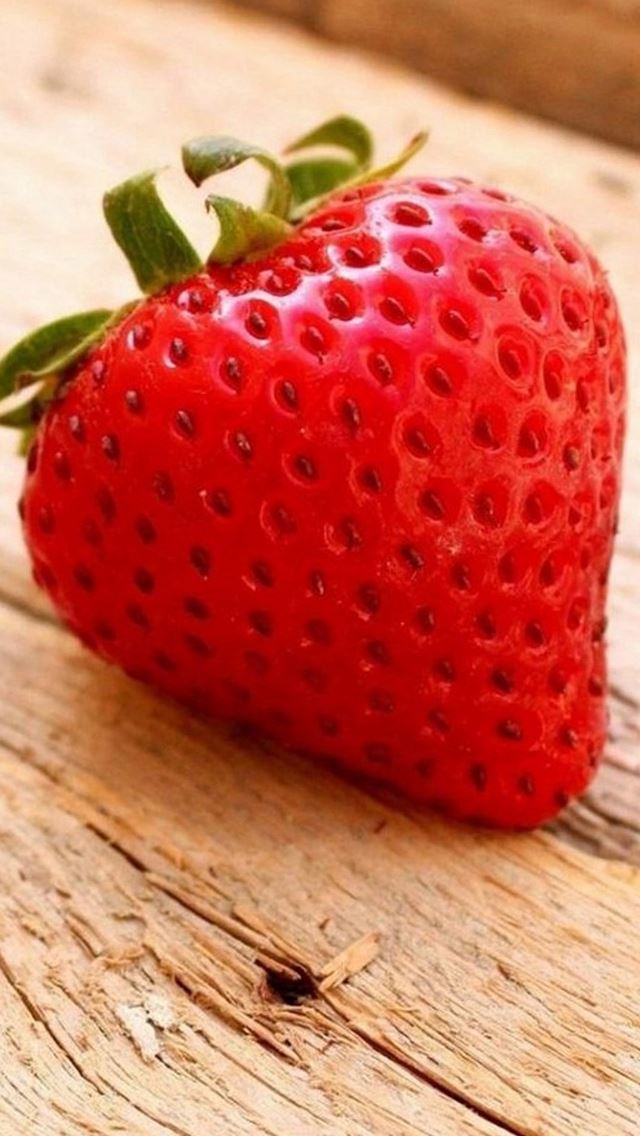 640x1136 Fresh Strawberry On Wooden Macro - fruit iPhone Wallpaper