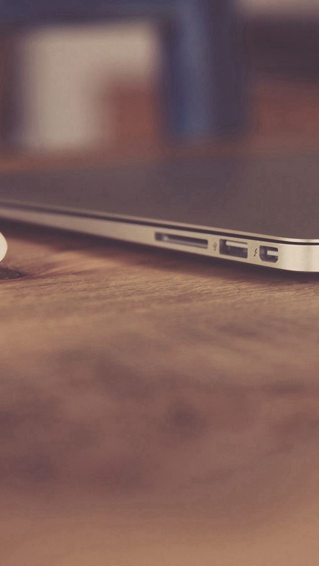 640x1136 Soft Macbook Apple Desk Art Bokeh City - macbook iPhone Wallpaper