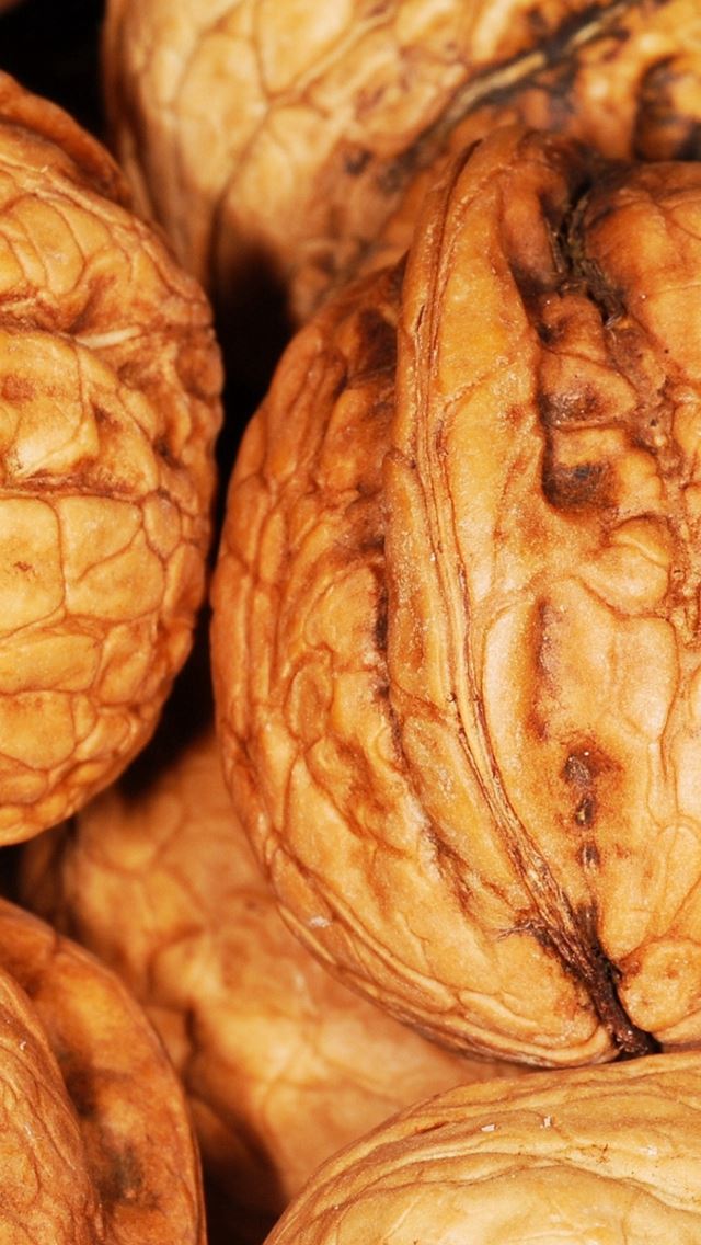 640x1136 Walnut Shell Nuts -  iPhone Wallpaper